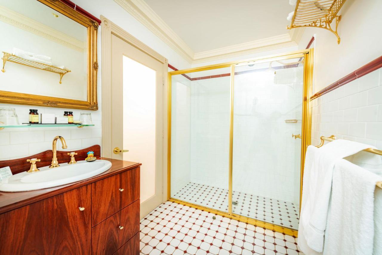 Cobb & Co Court Boutique Hotel Mudgee Luaran gambar