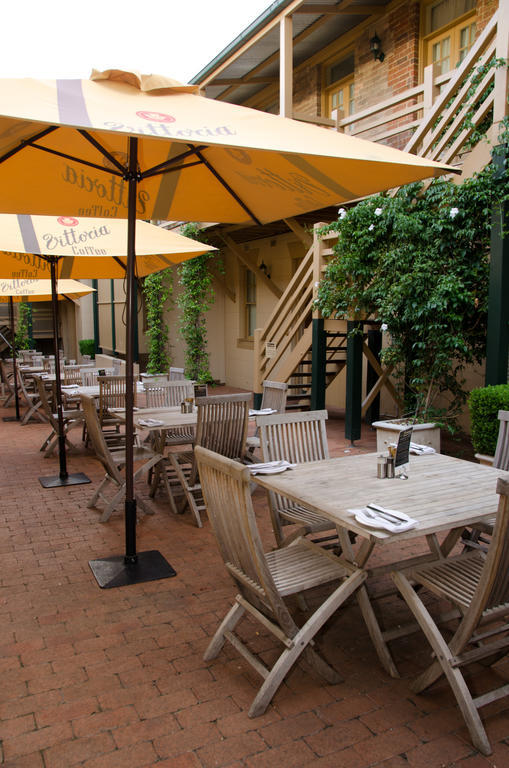 Cobb & Co Court Boutique Hotel Mudgee Luaran gambar