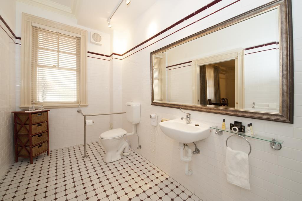 Cobb & Co Court Boutique Hotel Mudgee Luaran gambar